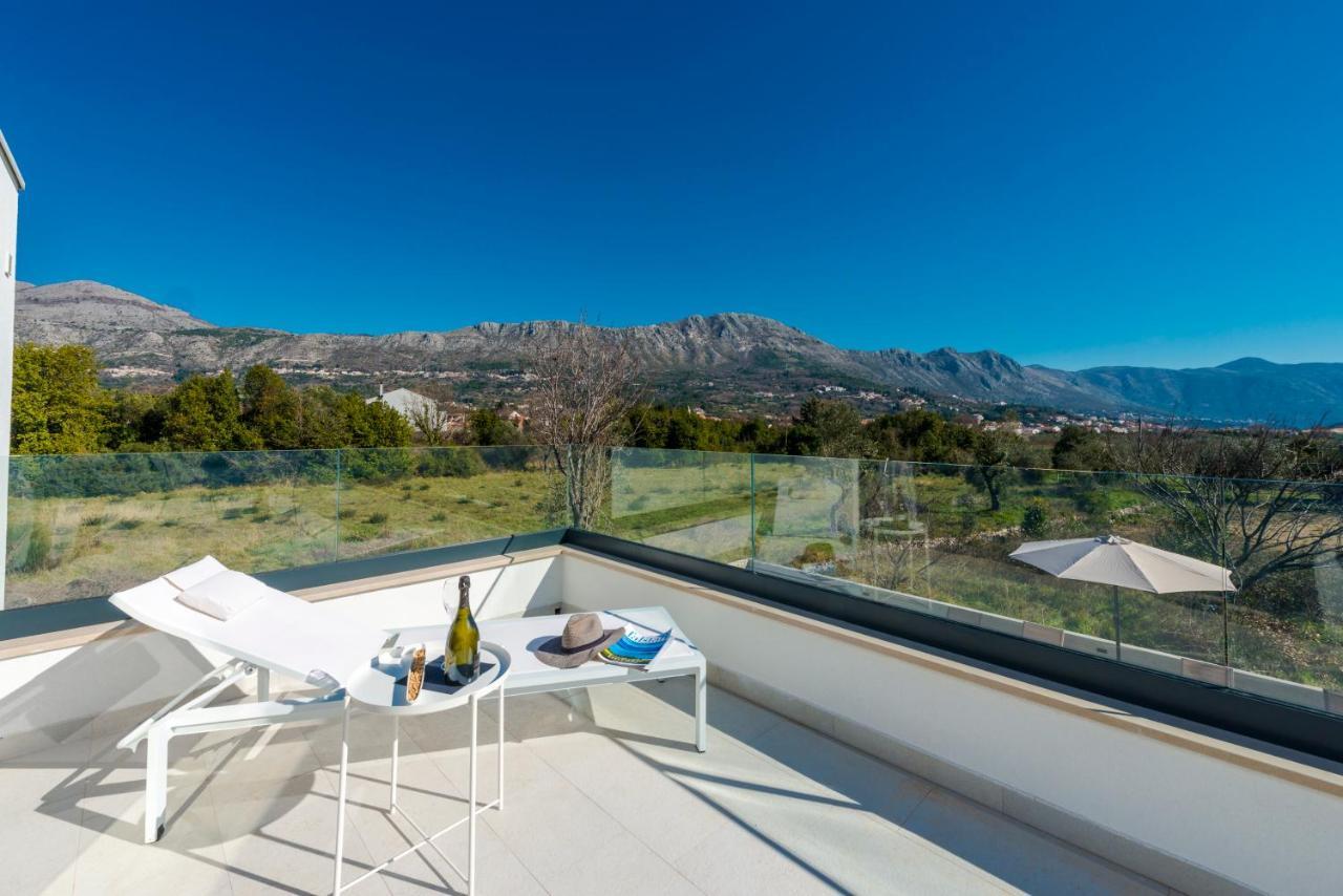 Villa Invigo - Brand New Private Pool Villa Mlini Luaran gambar