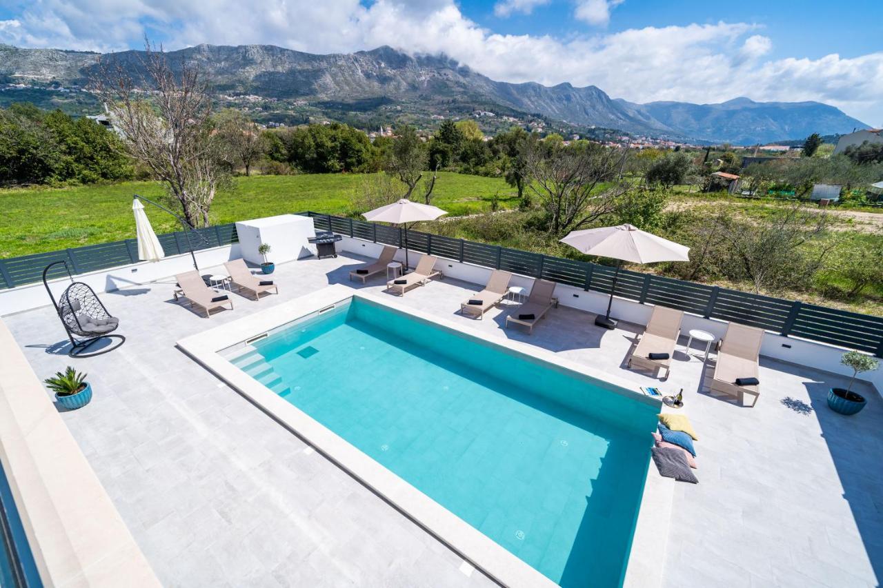 Villa Invigo - Brand New Private Pool Villa Mlini Luaran gambar