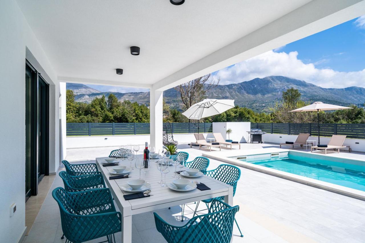 Villa Invigo - Brand New Private Pool Villa Mlini Luaran gambar